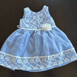 Beautiful dress with floral stitching size 4T